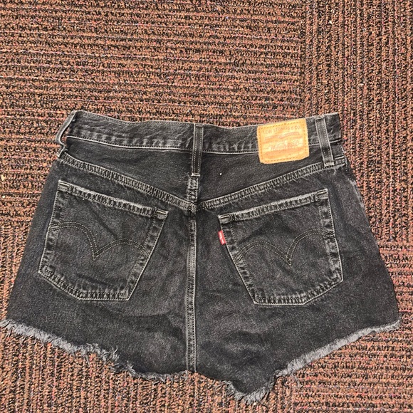 Levi Black 501 Denim Shorts - Picture 3 of 4